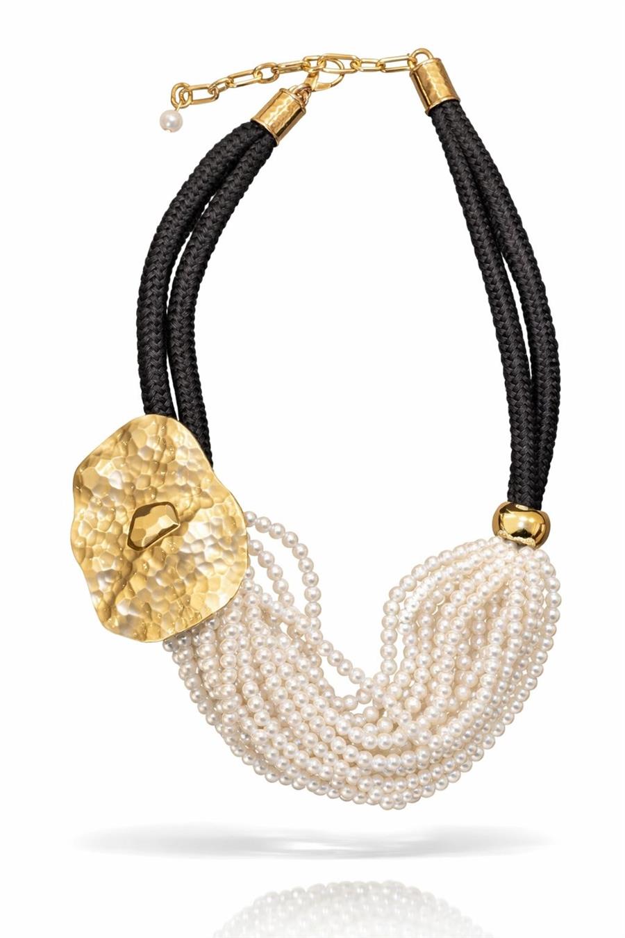 Mia İncili Siyah Boncuklu Gold Detaylı Kolye